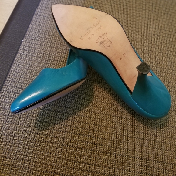 KENNETH COLE Teal Leather Heels (Size 6B) - Picture 10 of 14